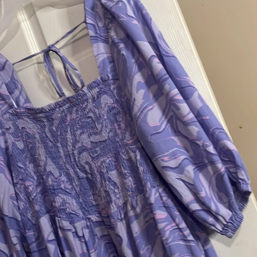 Ava Viv-Swirl dress puff sleeves with back tie 1X - Picture 3 of 5